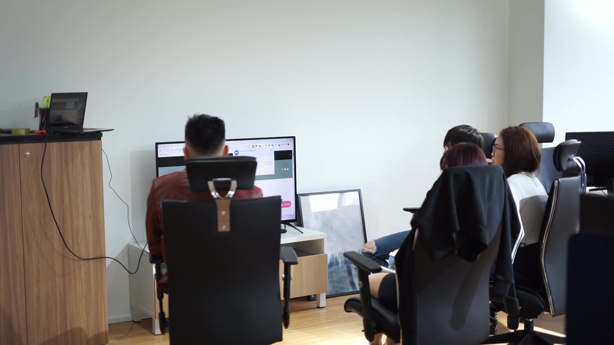 The team reviewing a client website during an SEO audit